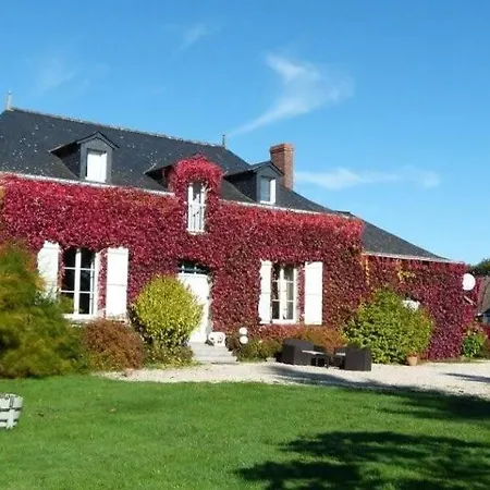 De La Houzardiere, Jusqu'a 7 Pers