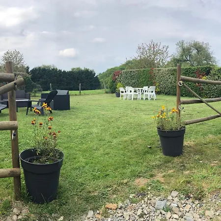 De La Houzardiere, Jusqu'a 7 Pers