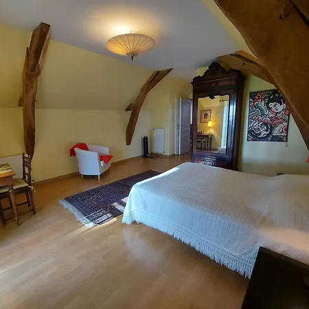 De La Houzardiere, Jusqu'a 7 Pers Bazougers