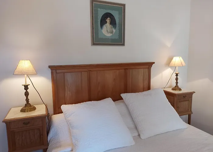 펜션 De La Houzardiere, Jusqu'a 7 Pers *