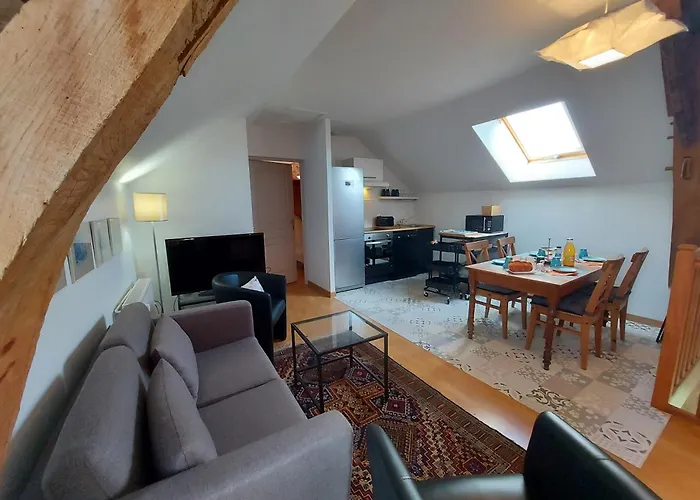 De La Houzardiere, Jusqu'a 7 Pers 펜션 *