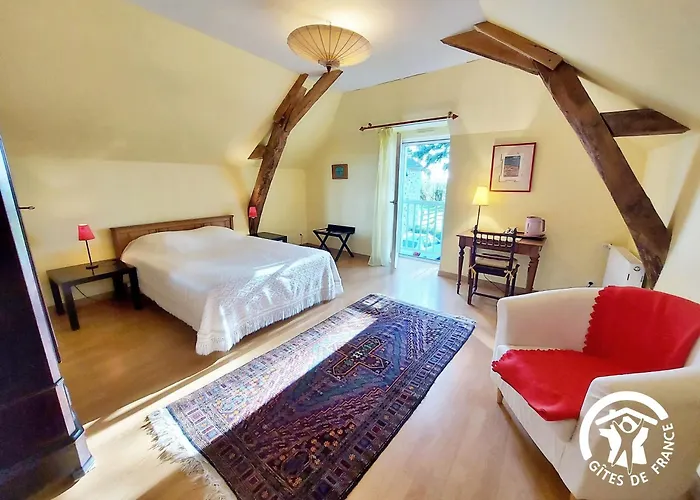 De La Houzardiere, Jusqu'a 7 Pers Bazougers